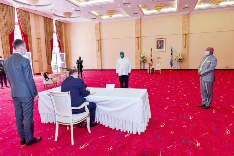 Museveni receives Russian Ambassador; lures them to invest in Uganda.