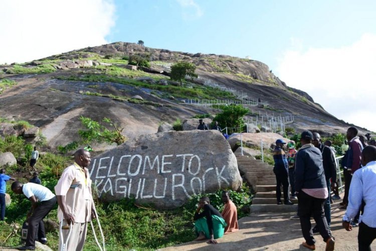 Kyabazinga hails President Museveni for supporting the development of tourism in Busoga.