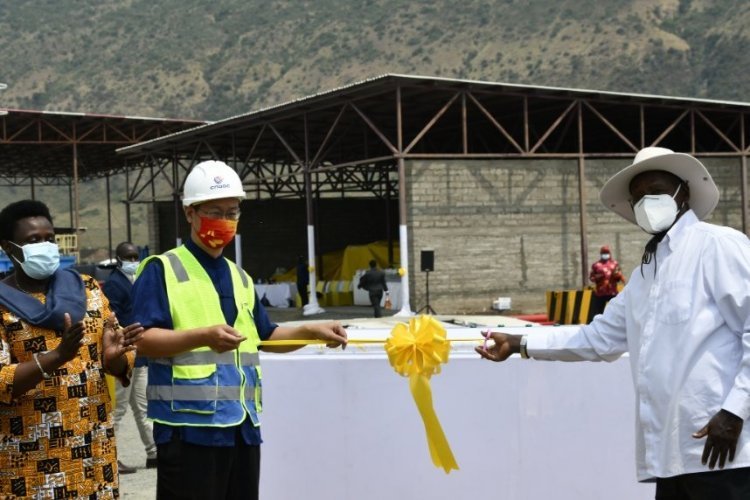 Museveni officially launches commencement of drilling activities at Kingfisher oil fields