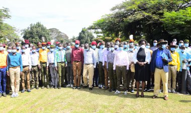 Museveni meets Karimojong reformed warriors, urges them to embrace Gov’t programs to transform Karamoja