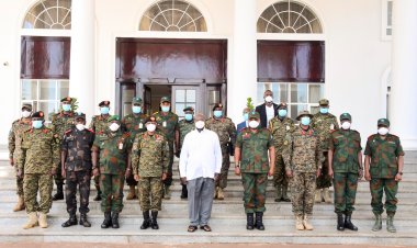 Operation Shujaa: “The army must always be close with the people." Museveni tells UPDF, FARDC Senior Army Officers
