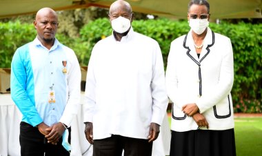President Museveni Honors Brave Man for Apprehending Assailants Responsible for Killing Ndigga Clan Head