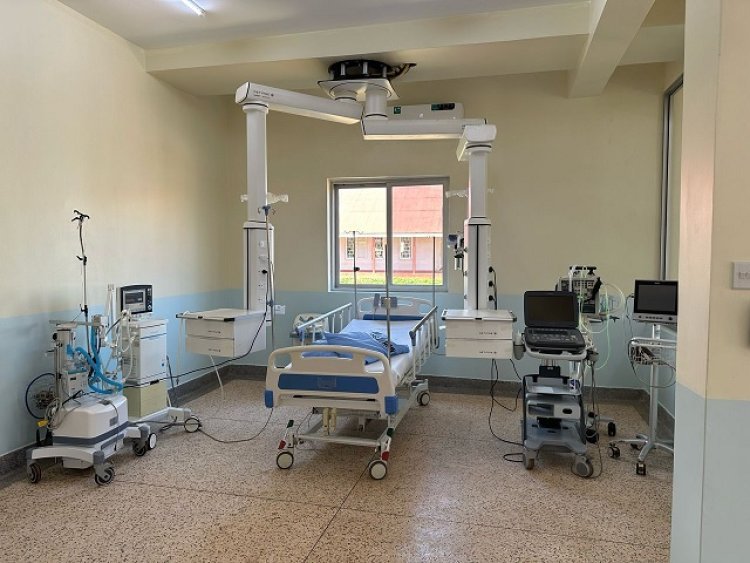 Gov't Unveils 10 Bed ICU at Jinja Referral Hospital